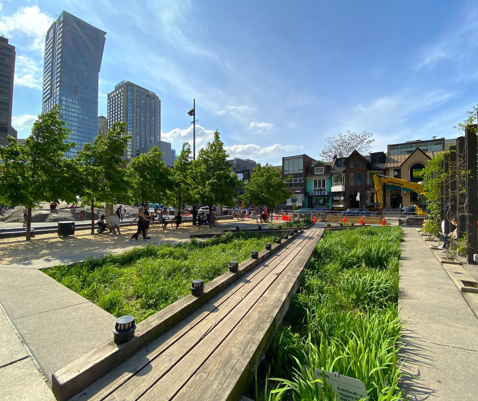 Yorkville_Toronto_movers