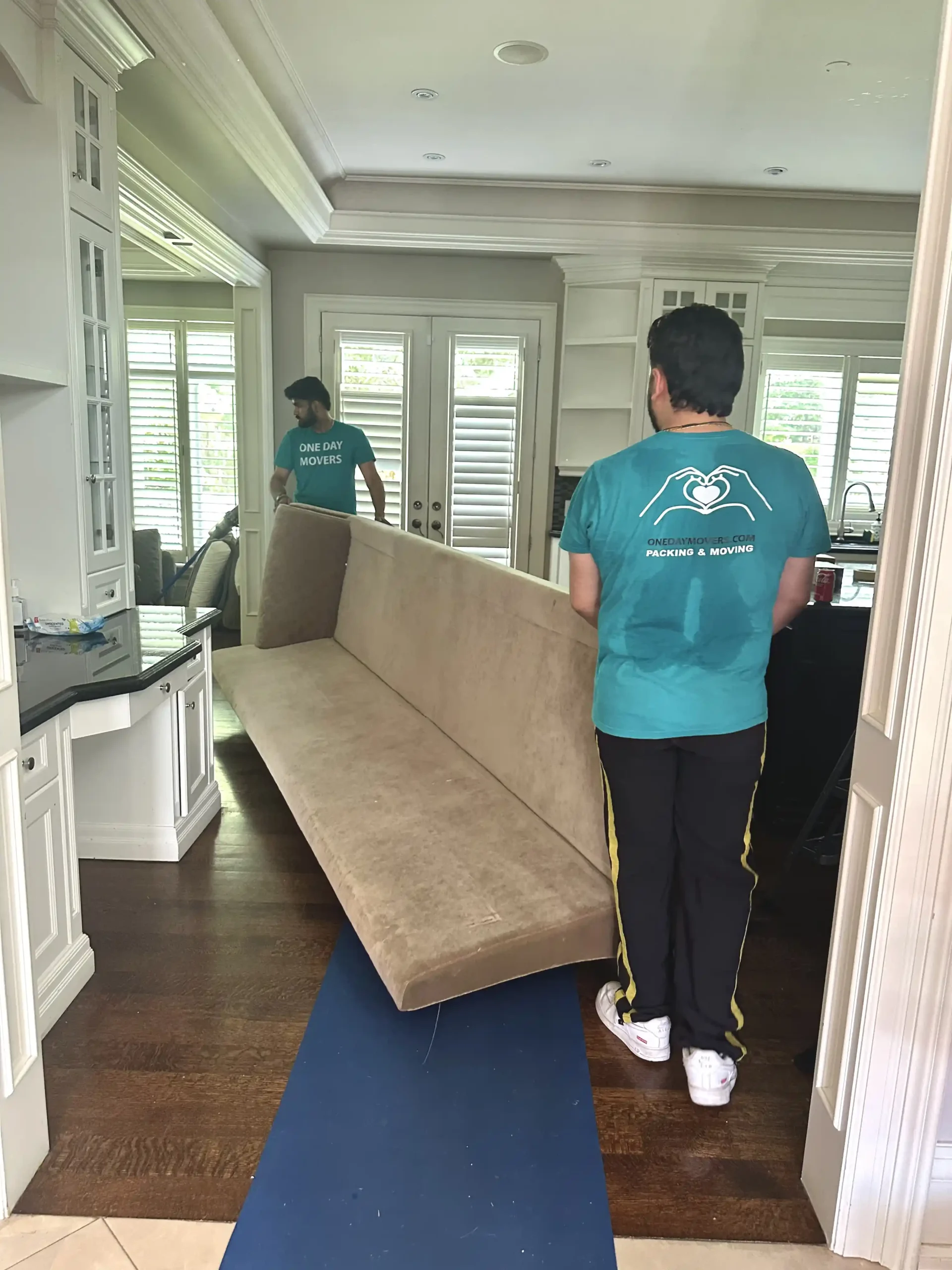 Expert In-House Moving Services in Old Toronto Expert in-house moving services in Toronto by One Day Movers