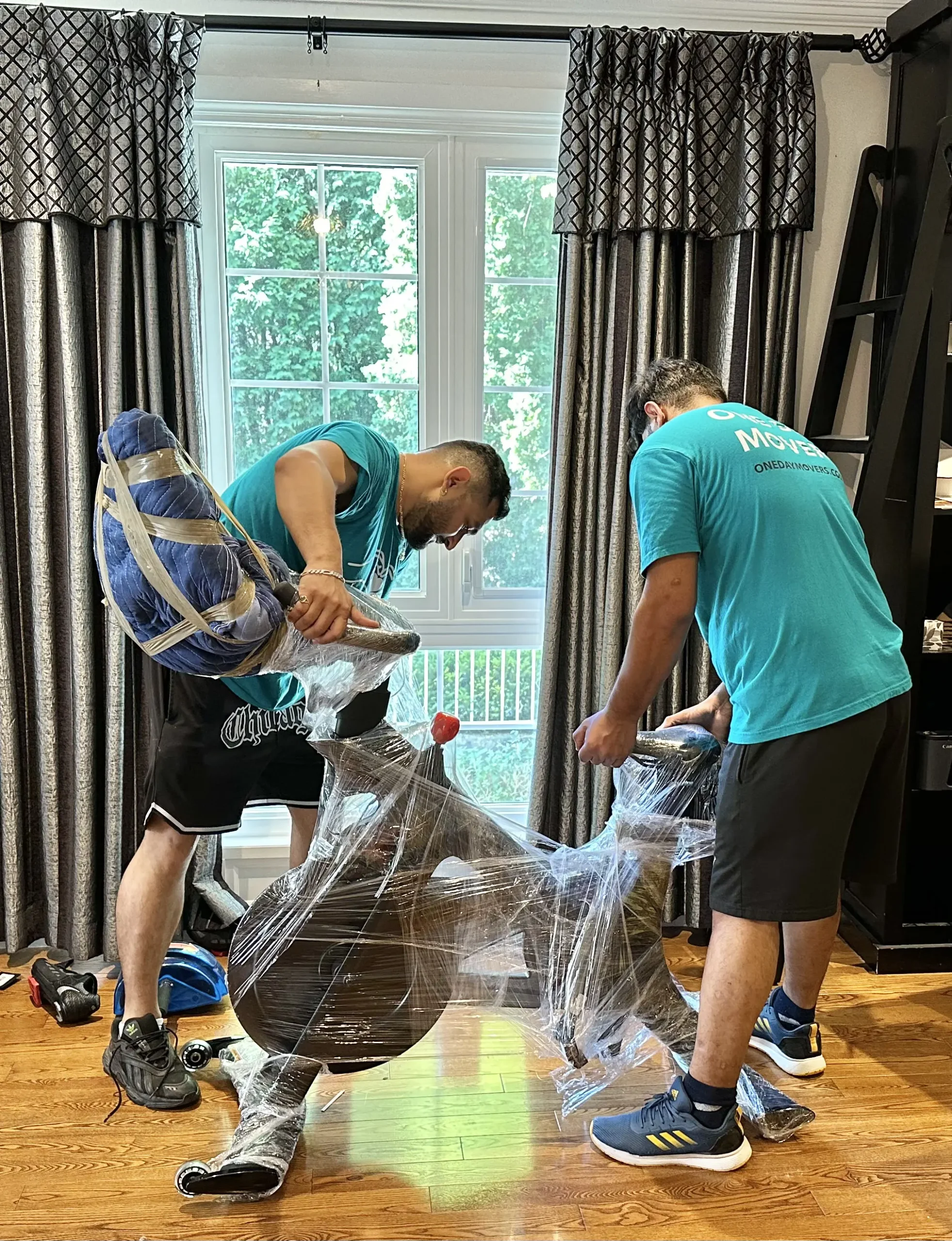 Moving heavy exercise machines in Toronto – expert movers