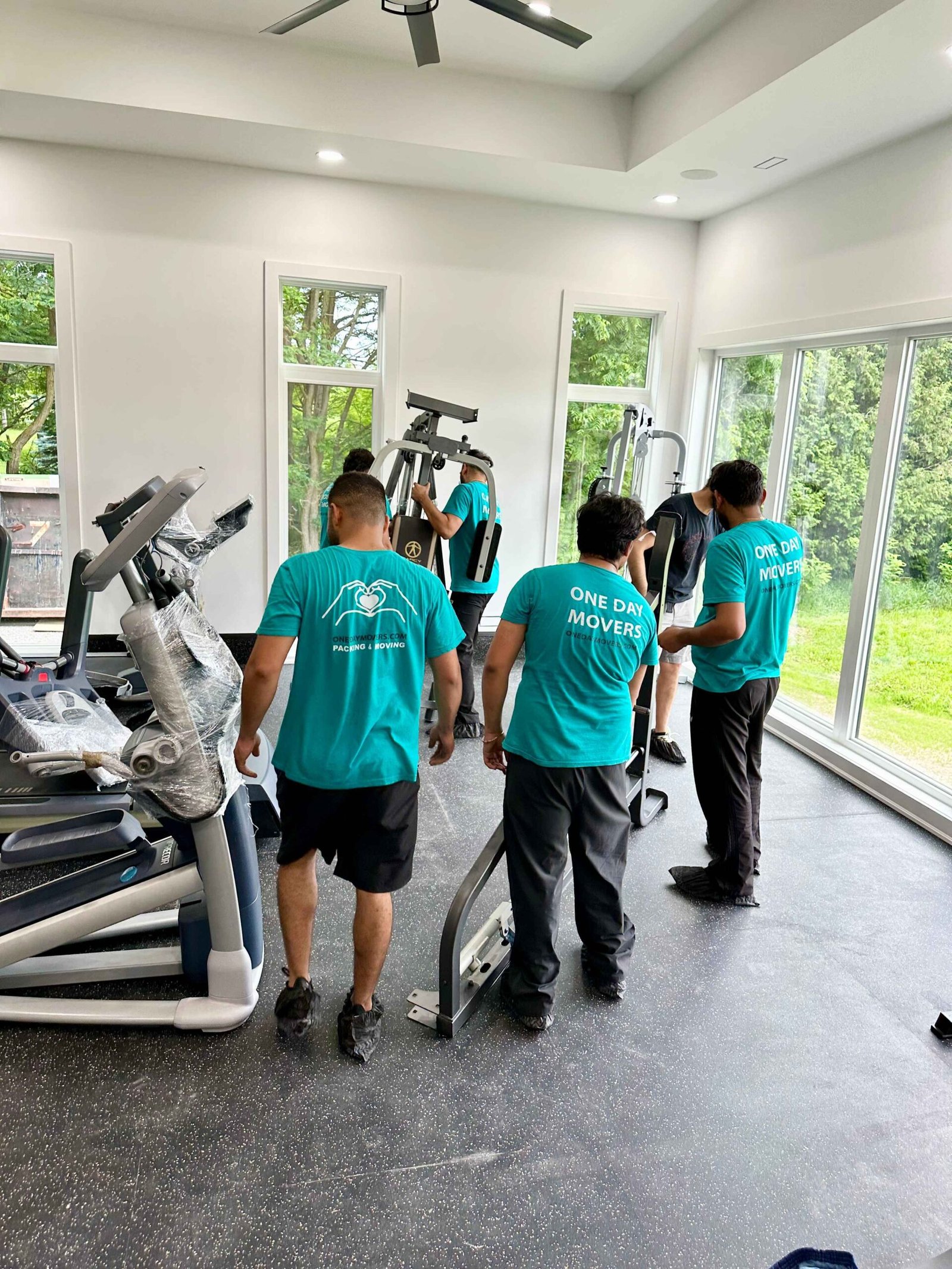 Moving heavy exercise machines in Toronto – expert movers